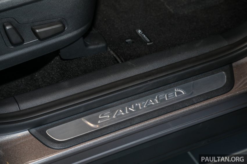 本地 Hyundai Santa Fe 追加第三排冷气出风口, 不加价 122260