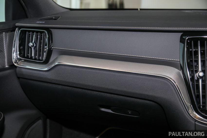 2020 Volvo S60 T8 CKD 正式发布，价格不变售RM296k 121837