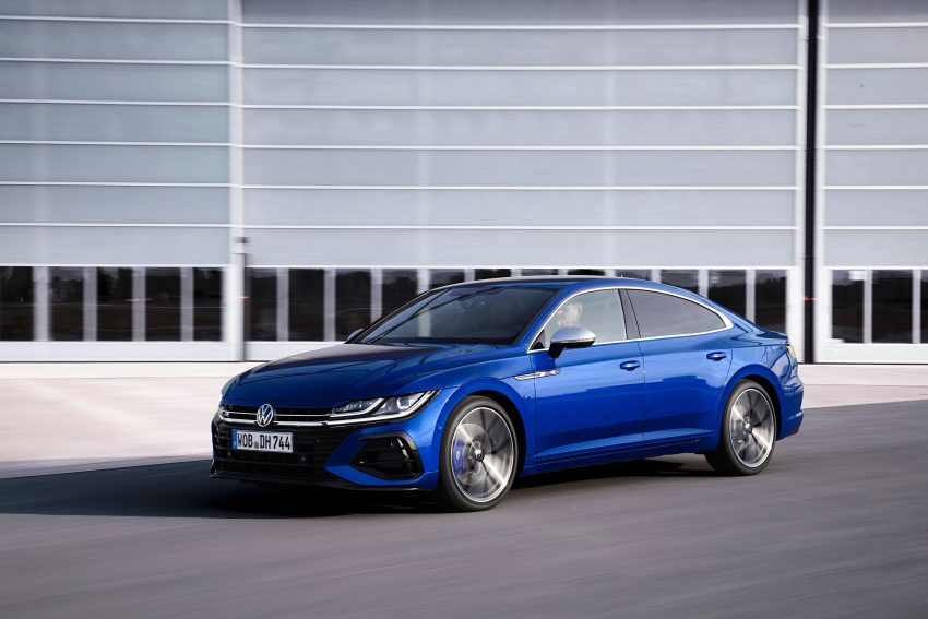 2020 Volkswagen Arteon 小改款官图发布，新增 PHEV 插电式混动版、Shooting Brake 猎装版，以及“R”高性能版 125735