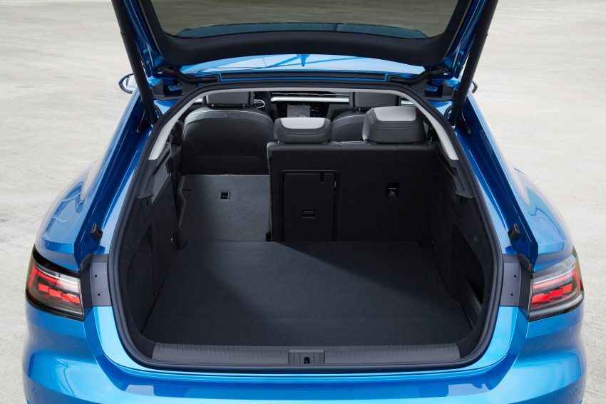 2020 Volkswagen Arteon 小改款官图发布，新增 PHEV 插电式混动版、Shooting Brake 猎装版，以及“R”高性能版 125718