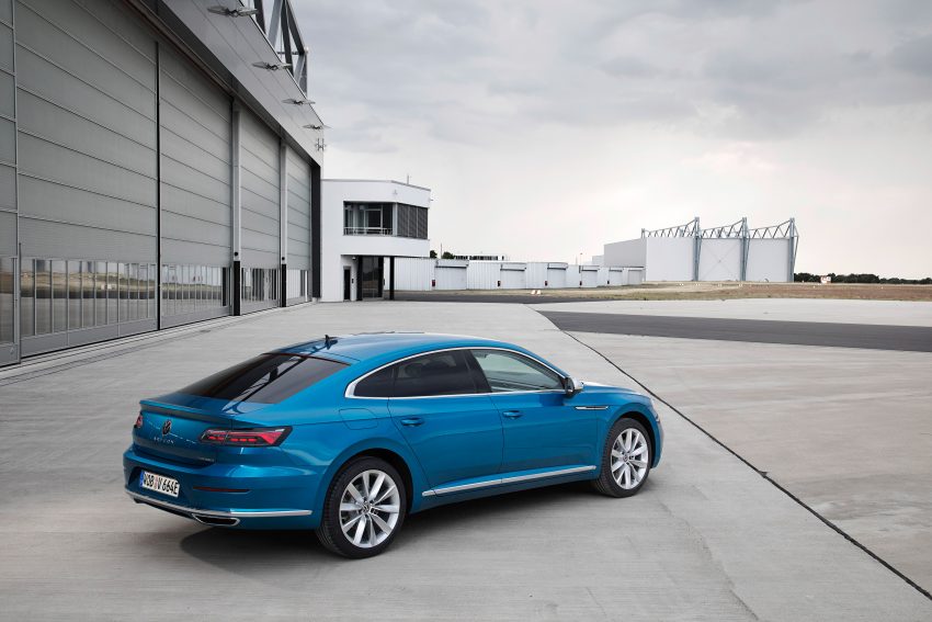 2020 Volkswagen Arteon 小改款官图发布，新增 PHEV 插电式混动版、Shooting Brake 猎装版，以及“R”高性能版 125713