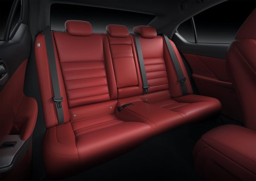2021 Lexus IS 正式亮相！提供三种动力选项，外表更张扬 124555