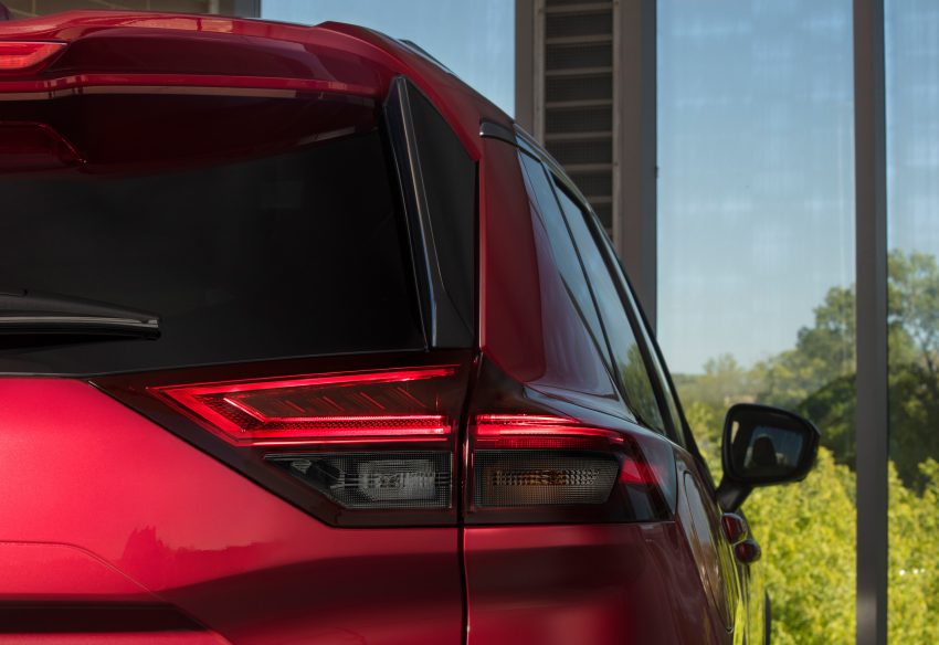 全新四代 2021 Nissan X-Trail 正式亮相，新造型更显年轻 124469