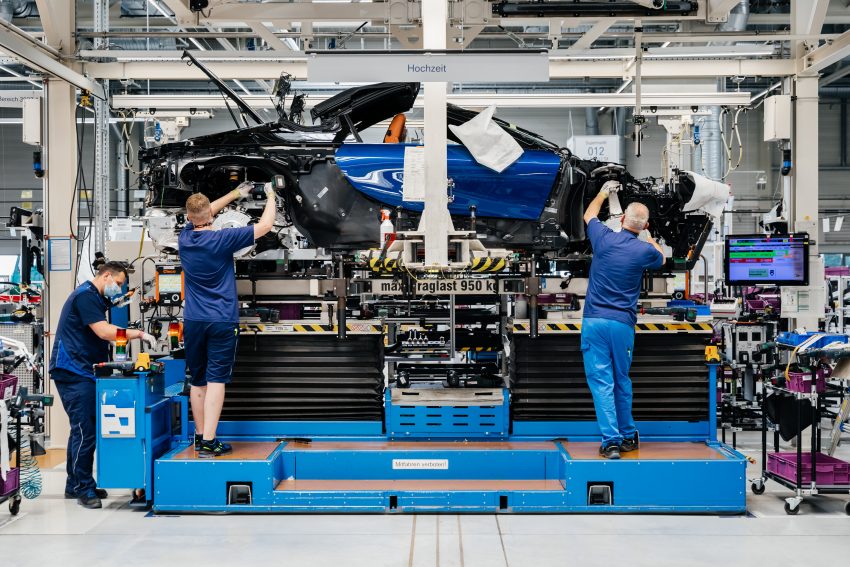 最后的告别！BMW i8 以18台特殊纯手工涂装版本谢幕 126251