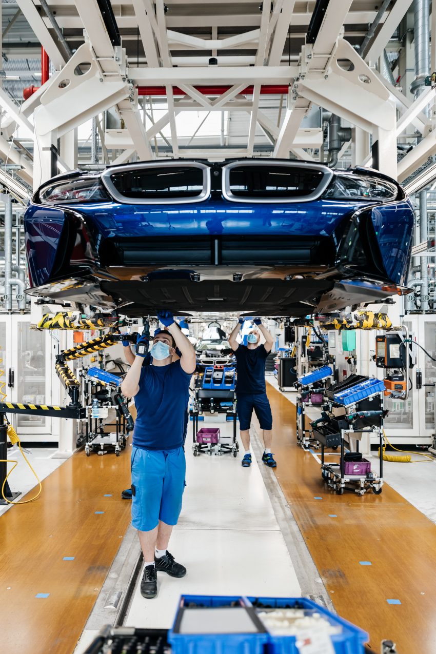 最后的告别！BMW i8 以18台特殊纯手工涂装版本谢幕 126257