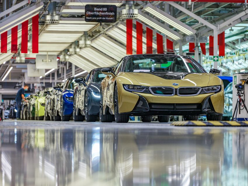 最后的告别！BMW i8 以18台特殊纯手工涂装版本谢幕 126266