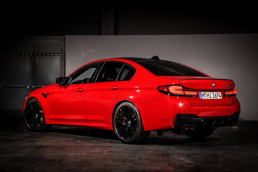 小改款 BMW M5 F90 欧洲面世, E63 最强对手也来筹热闹 125341