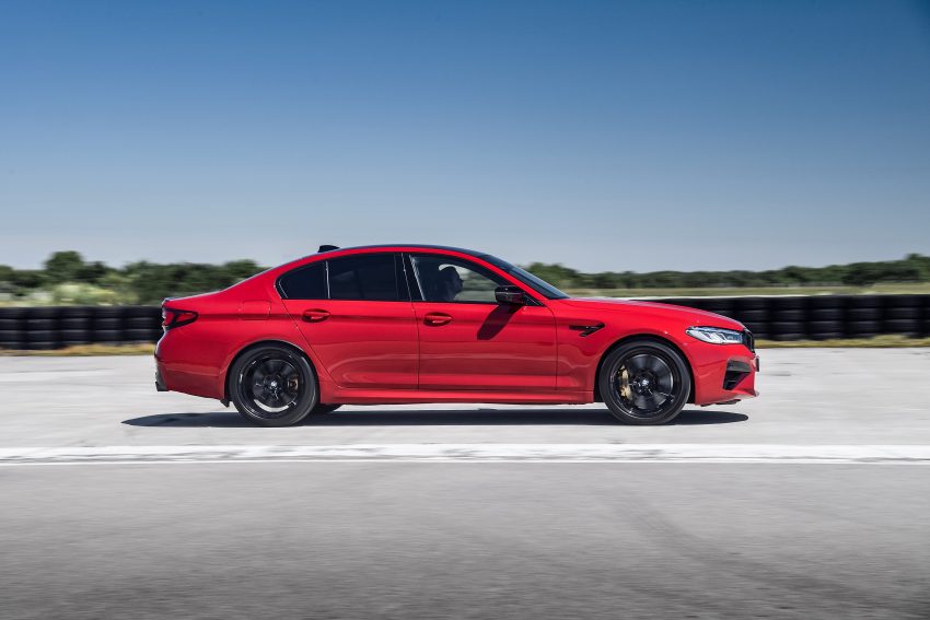 小改款 BMW M5 F90 欧洲面世, E63 最强对手也来筹热闹 125365