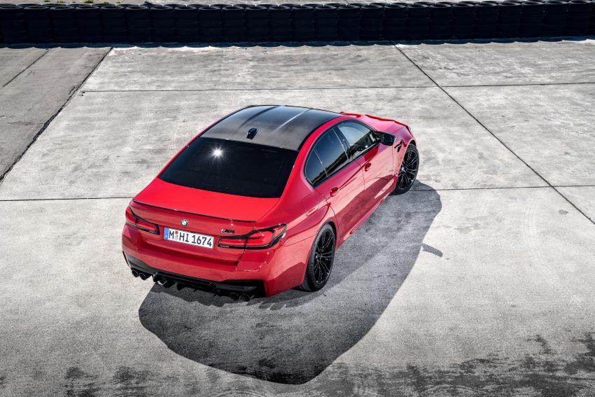 小改款 BMW M5 F90 欧洲面世, E63 最强对手也来筹热闹 125393