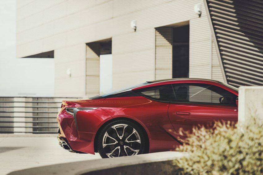 2021 Lexus LC 500 小升级版本地开放预订, 售价125万 123180