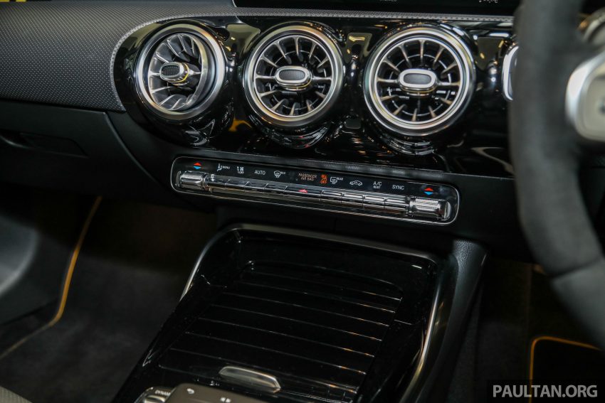 图集：Mercedes-AMG A 45 S 4Matic+ Edition 1 实拍，421 PS／500 Nm，百里加速只需3.9秒！售价RM460k 123283