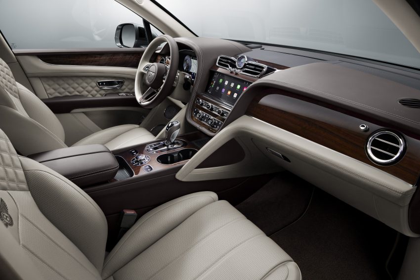 Bentley Bentayga 小改款面世，外型更精致、内装更奢华 126925