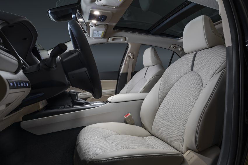 2021 Toyota Camry 小改款于美国登场，全系标配最新版 Toyota Safety Sense 2.5+ 驾驶辅助系统，具自动超车功能 128274