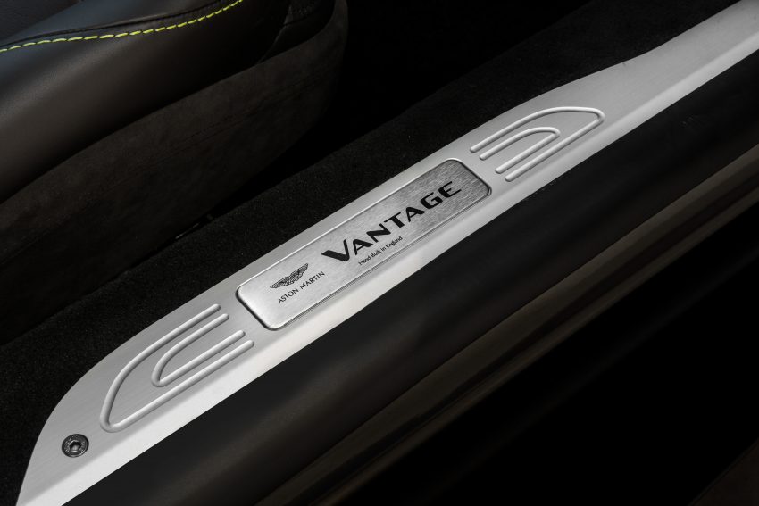 只有一辆! Aston Martin Vantage AMR Malaysia 现身本地 127758