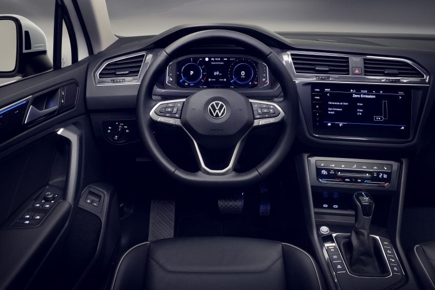 2020 Volkswagen Tiguan 小改款官图正式发布，配备更丰富，新增 eHybrid 插电式油电混动版，以及“R”性能版车型 126805