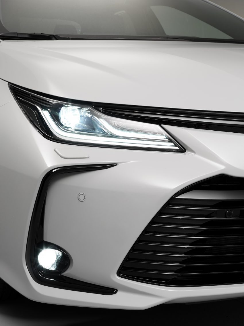 更具运动氛围，Toyota Corolla Sedan GR Sport 官图发布 128990