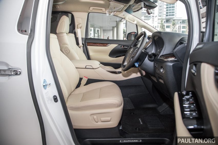 采用原厂套件改装, Toyota Alphard 改头换面成 Lexus LM 128258