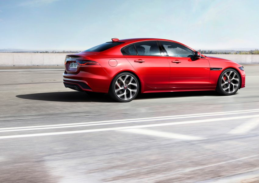 Jaguar XE 小改款来马, R-Dynamic 单一版本售价39.5万 132700