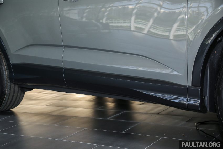 新车实拍: Audi Q3 Sportback 2.0 TFSI quattro, 售价30万 132413