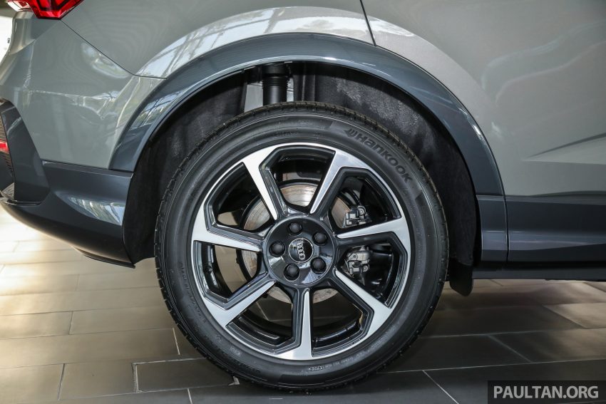 新车实拍: Audi Q3 Sportback 2.0 TFSI quattro, 售价30万 132415