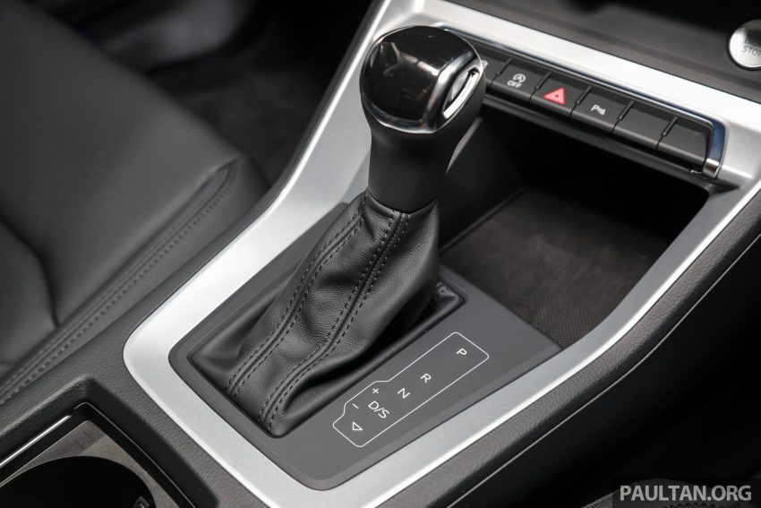 新车实拍: Audi Q3 Sportback 2.0 TFSI quattro, 售价30万 132456