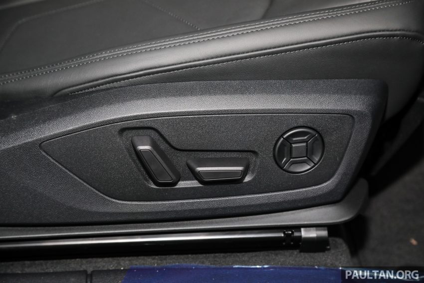 新车实拍: Audi Q3 Sportback 2.0 TFSI quattro, 售价30万 132470