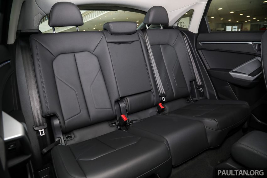 新车实拍: Audi Q3 Sportback 2.0 TFSI quattro, 售价30万 132474