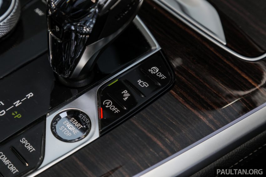 新车实拍: G07 BMW X7 xDrive40i, 单一等级售价86.2万 133458
