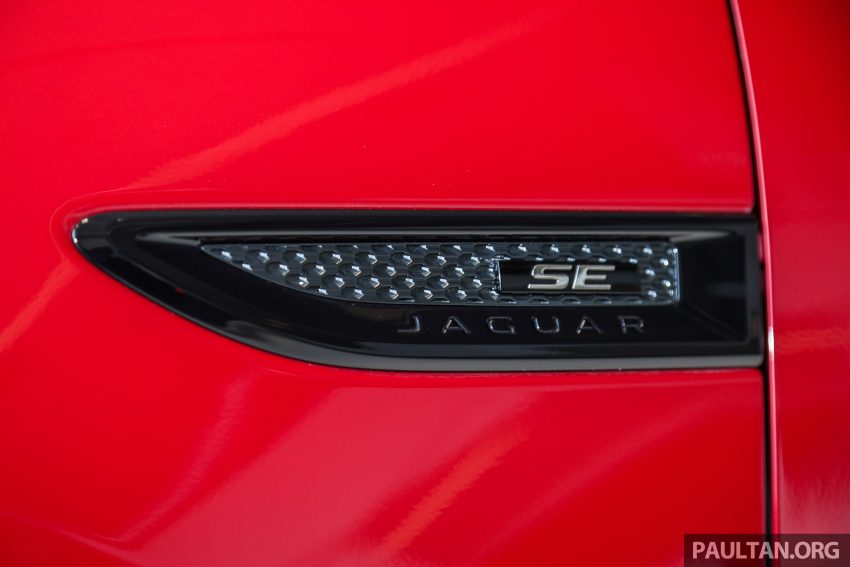 新车实拍: Jaguar E-Pace P200 2.0L AWD, 售价40.3万 133120