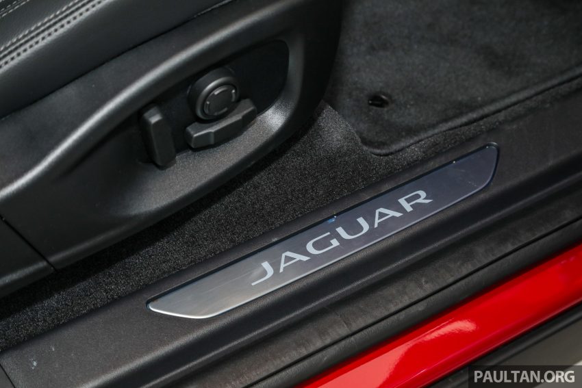 新车实拍: Jaguar E-Pace P200 2.0L AWD, 售价40.3万 133178