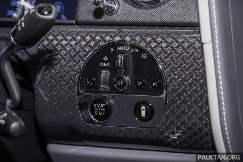 图集：暗黑版女神！Rolls-Royce Cullinan Black Badge 130530