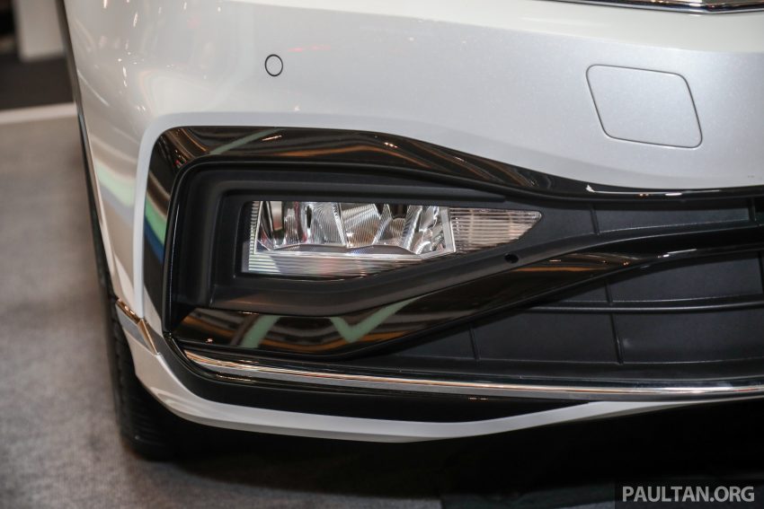 Volkswagen Passat R-Line 本地开放预订，售RM200k起 130883