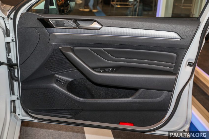 Volkswagen Passat R-Line 本地开放预订，售RM200k起 130934