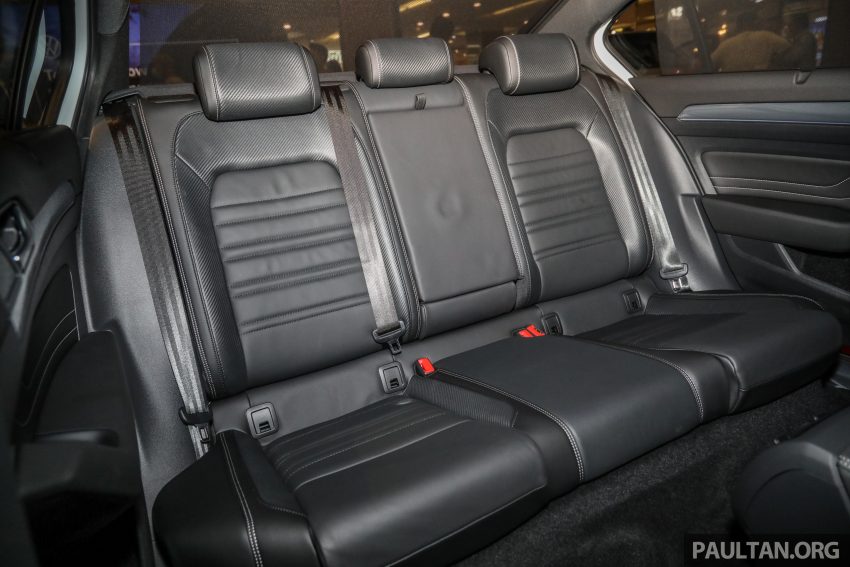 Volkswagen Passat R-Line 本地开放预订，售RM200k起 130937