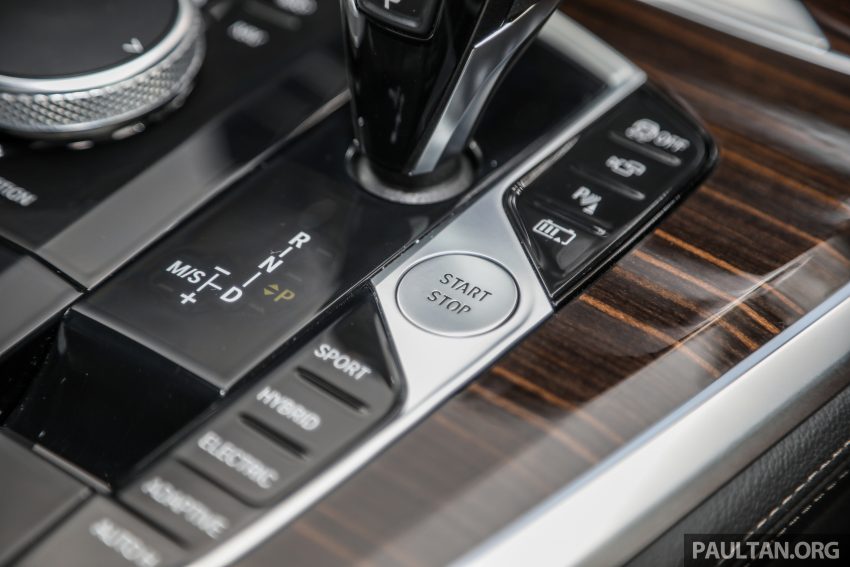 图集：插电式混动版 G05 BMW X5 xDrive45e，免SST后售RM441k；总价值4.3万令吉的 M Performance 套件上身 131878
