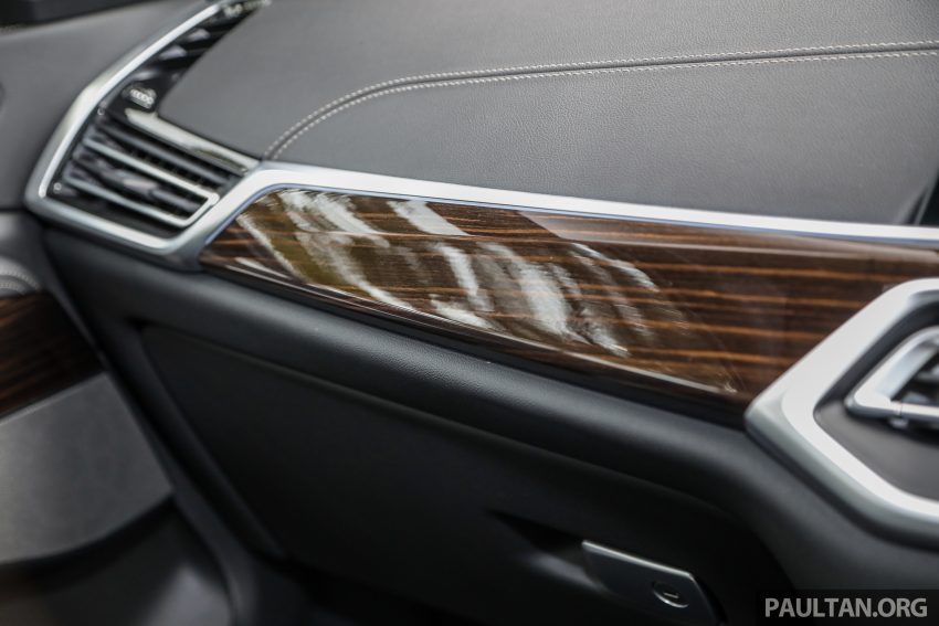 图集：插电式混动版 G05 BMW X5 xDrive45e，免SST后售RM441k；总价值4.3万令吉的 M Performance 套件上身 131885