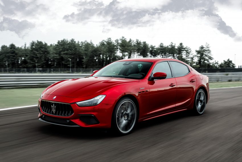 Maserati Ghibli、Quattroporte 高性能版 Trofeo 车型首发！搭法拉利“心脏”3.8L V8引擎，可输出580 PS/730 Nm 130570