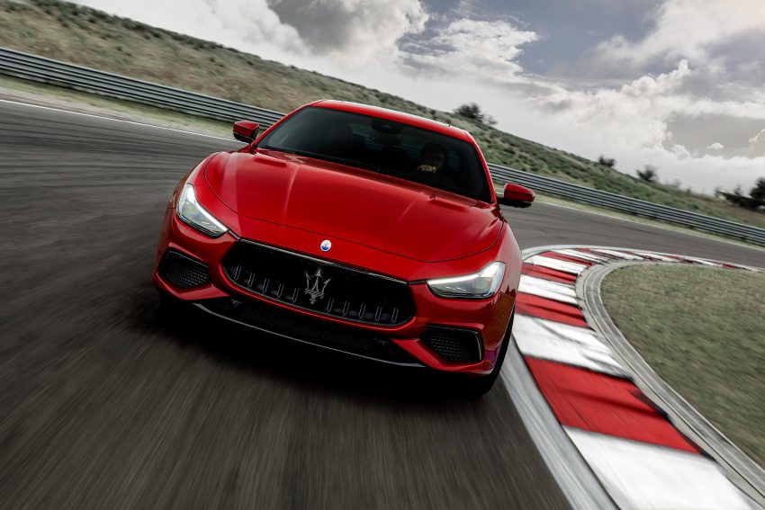Maserati Ghibli、Quattroporte 高性能版 Trofeo 车型首发！搭法拉利“心脏”3.8L V8引擎，可输出580 PS/730 Nm 130568