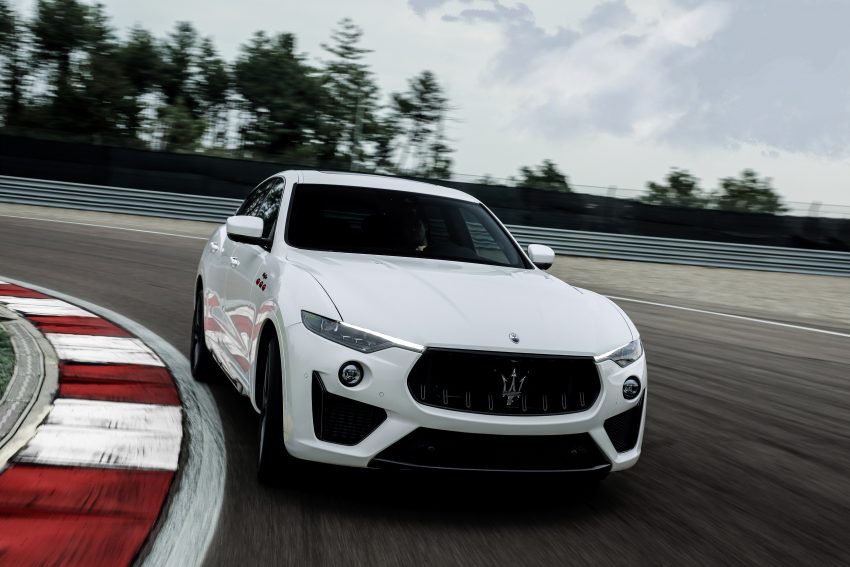 Maserati Ghibli、Quattroporte 高性能版 Trofeo 车型首发！搭法拉利“心脏”3.8L V8引擎，可输出580 PS/730 Nm 130578