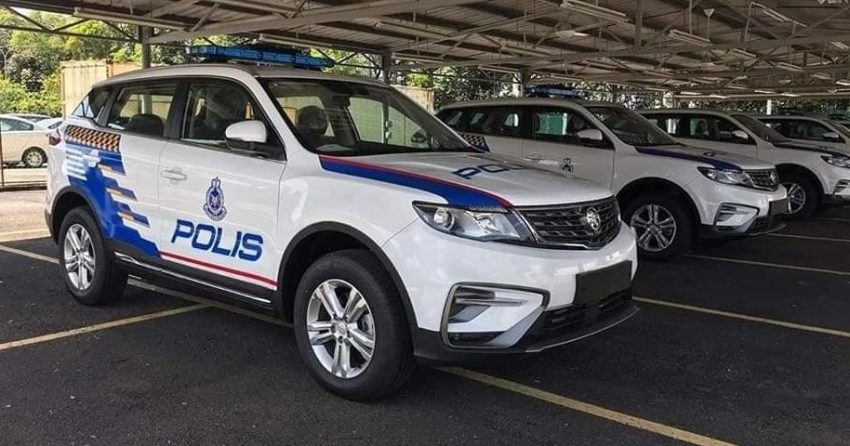 另一款新警车! Proton X70 1.8 Standard 警车涂装照曝光! 132546