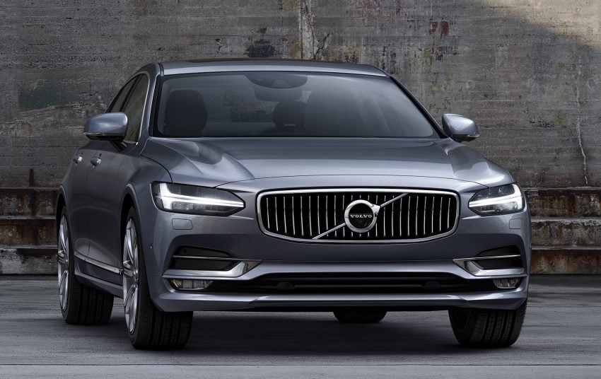 配合国庆月促销, Volvo S60 T8 R-Design、S90 T8 Inscription 与 S90 Special Edition 可获得免费保养等优惠 130318
