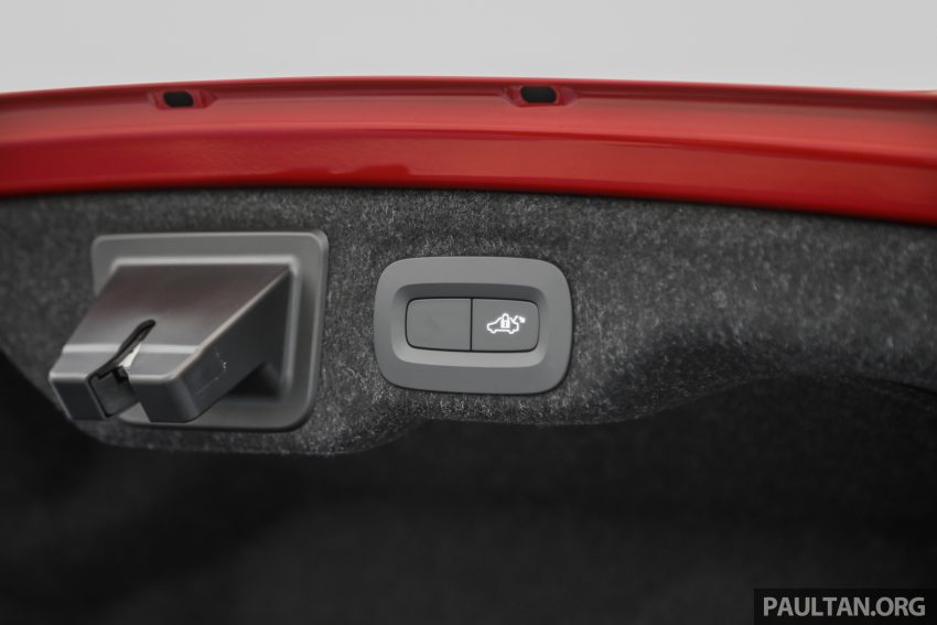 试驾：Volvo S60 T8 R-Design，不只是安全，样样皆优！ 130177