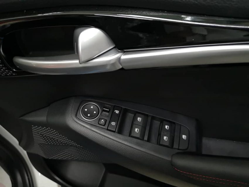 发布在即？全新 Kia Seltos GT-Line 抵达本地展销中心 134050