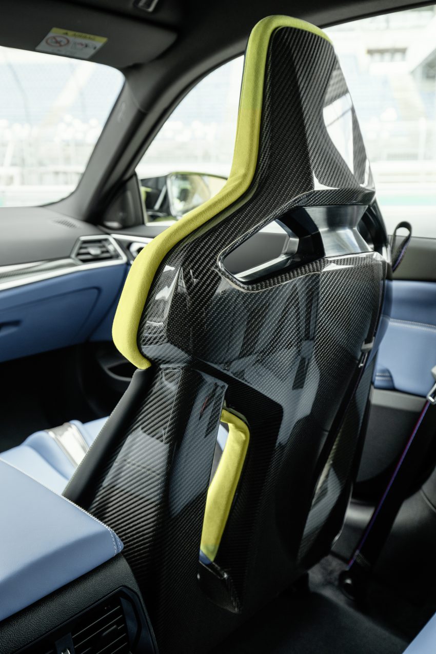 全新一代 BMW M3、M4 带着“大鼻孔”进气格栅首发登场 136002