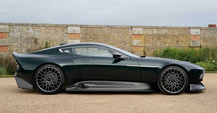最强手排超跑! Aston Martin Victor 面世, 836hp/821Nm V12手排后驱, 基于 One-77 客制化改造而成, 全球仅此一辆! 134261