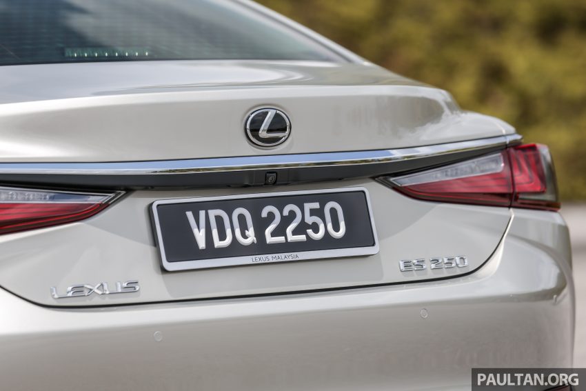 新车试驾: Lexus ES 250 Luxury, 很适合内敛绅士型买家 136425