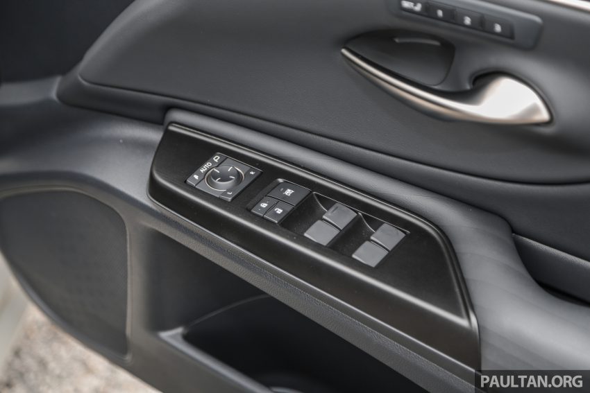 新车试驾: Lexus ES 250 Luxury, 很适合内敛绅士型买家 136460