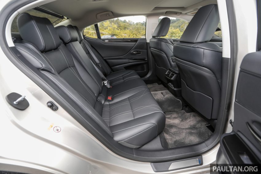 新车试驾: Lexus ES 250 Luxury, 很适合内敛绅士型买家 136471