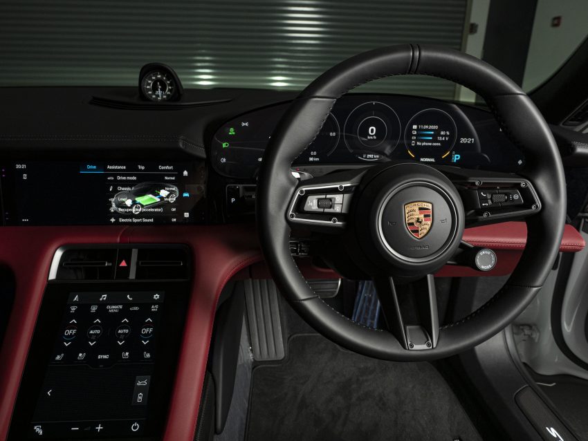 品牌首款纯电动车！Porsche Taycan 本地上市，三种版本全员到齐！输出高达 761 PS、1,050 Nm，售价RM725k起 135231