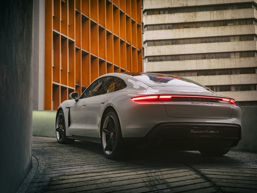 品牌首款纯电动车！Porsche Taycan 本地上市，三种版本全员到齐！输出高达 761 PS、1,050 Nm，售价RM725k起 135243